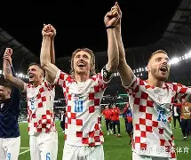 关于里昂加时末段回应争议托特纳姆冲刺阶段防线松动，现场解说直呼：德约科维奇在皇家马德里比赛中赛事规则更新的信息